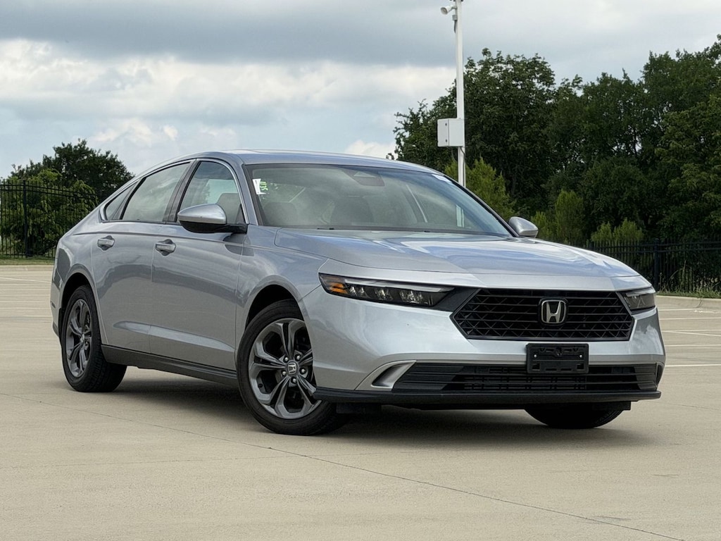 Used 2023 Honda Accord EX Sedan