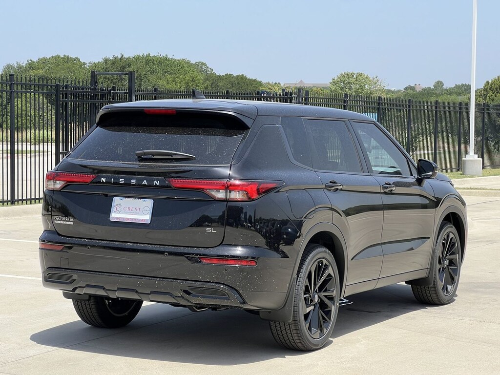 New 2026 Nissan Rogue Plug-In Hybrid SL SUV