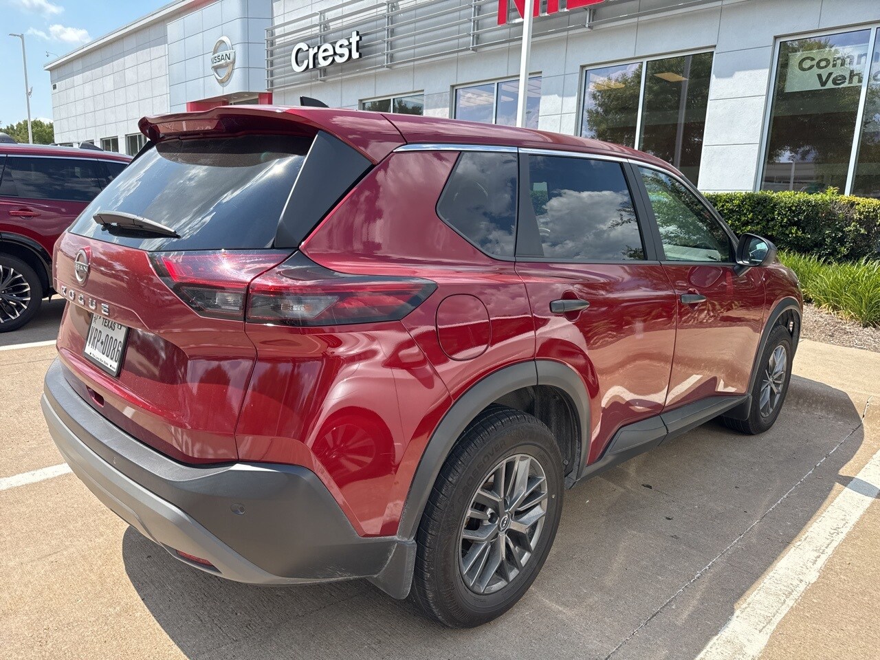 2023 Nissan Rogue S photo 3