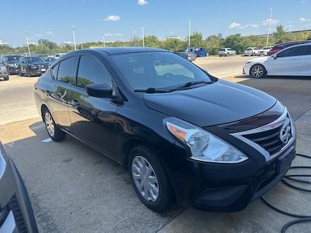 2019 Nissan Versa 1.6 S Sedan