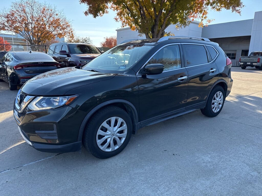 Used 2017 Nissan Rogue S SUV