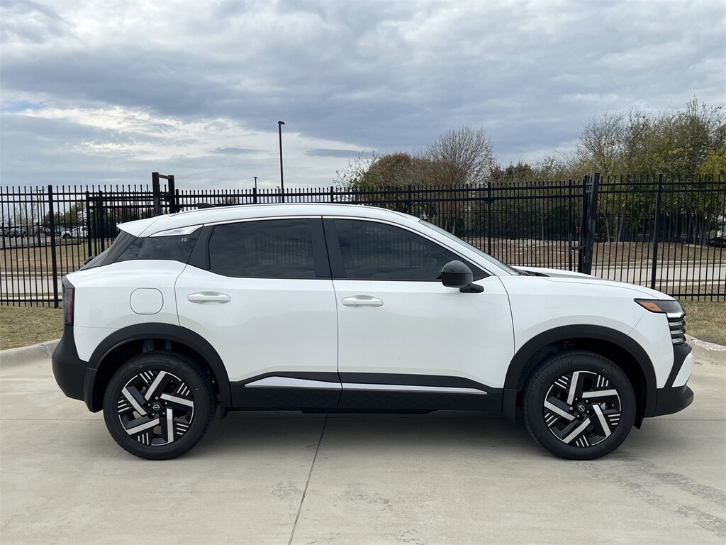 New 2026 Nissan Kicks SV SUV