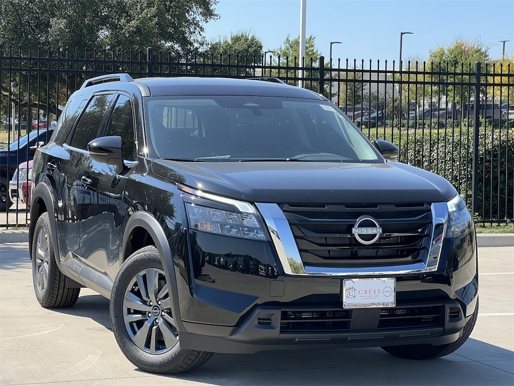 New 2025 Nissan Pathfinder SV SUV