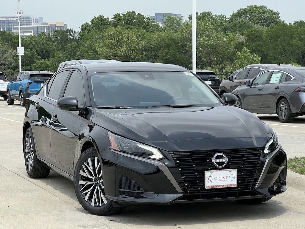 New 2026 Nissan Altima SV Sedan