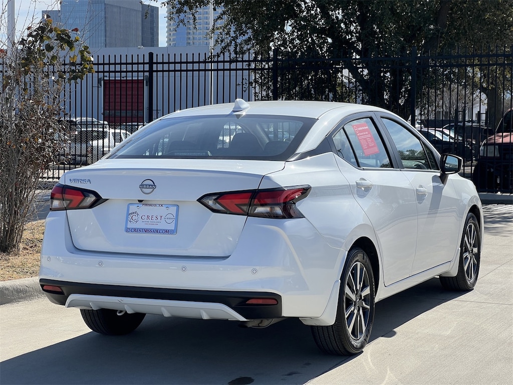 Certified 2025 Nissan Versa 1.6 SV Sedan
