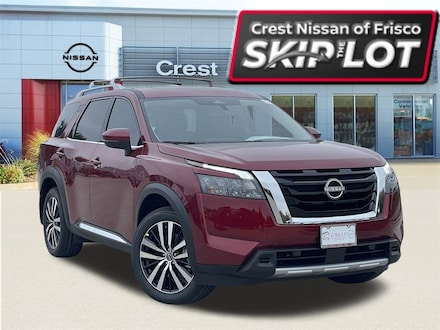 2025 Nissan Pathfinder Platinum SUV