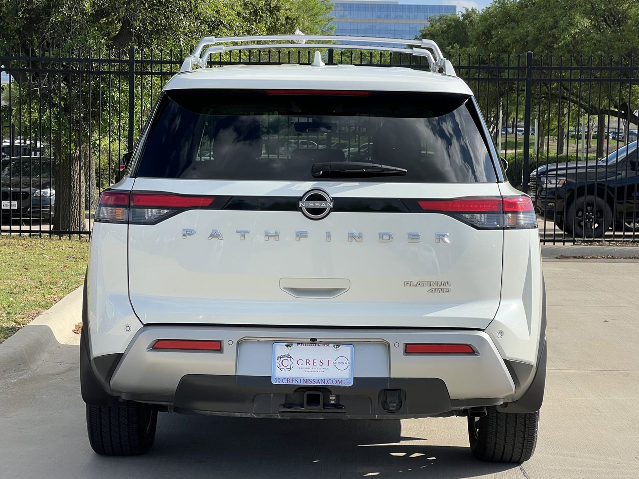 View vehicle photo 5