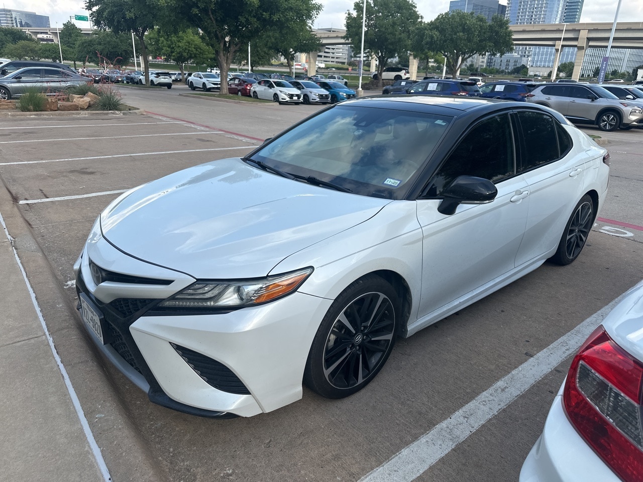 Used 2019 Toyota Camry XSE with VIN 4T1B61HK8KU267798 for sale in Frisco, TX