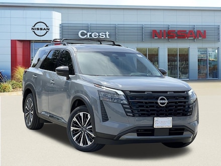 2026 Nissan Pathfinder Platinum SUV