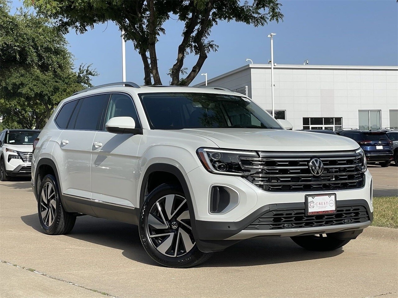 Used 2024 Volkswagen Atlas SEL with VIN 1V2BR2CA0RC509675 for sale in Frisco, TX