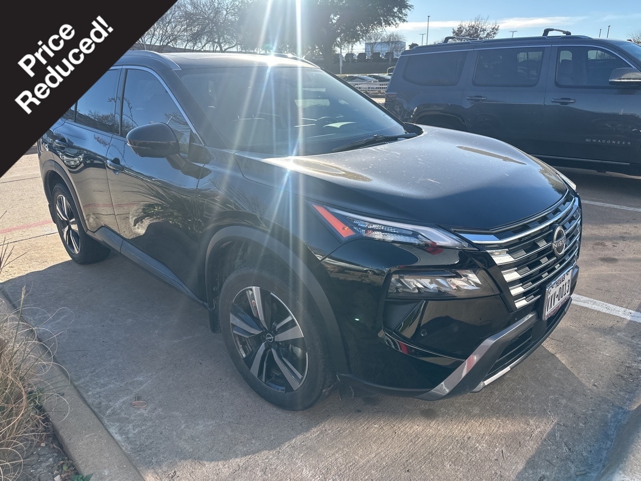 2025 Nissan Rogue SL's photo