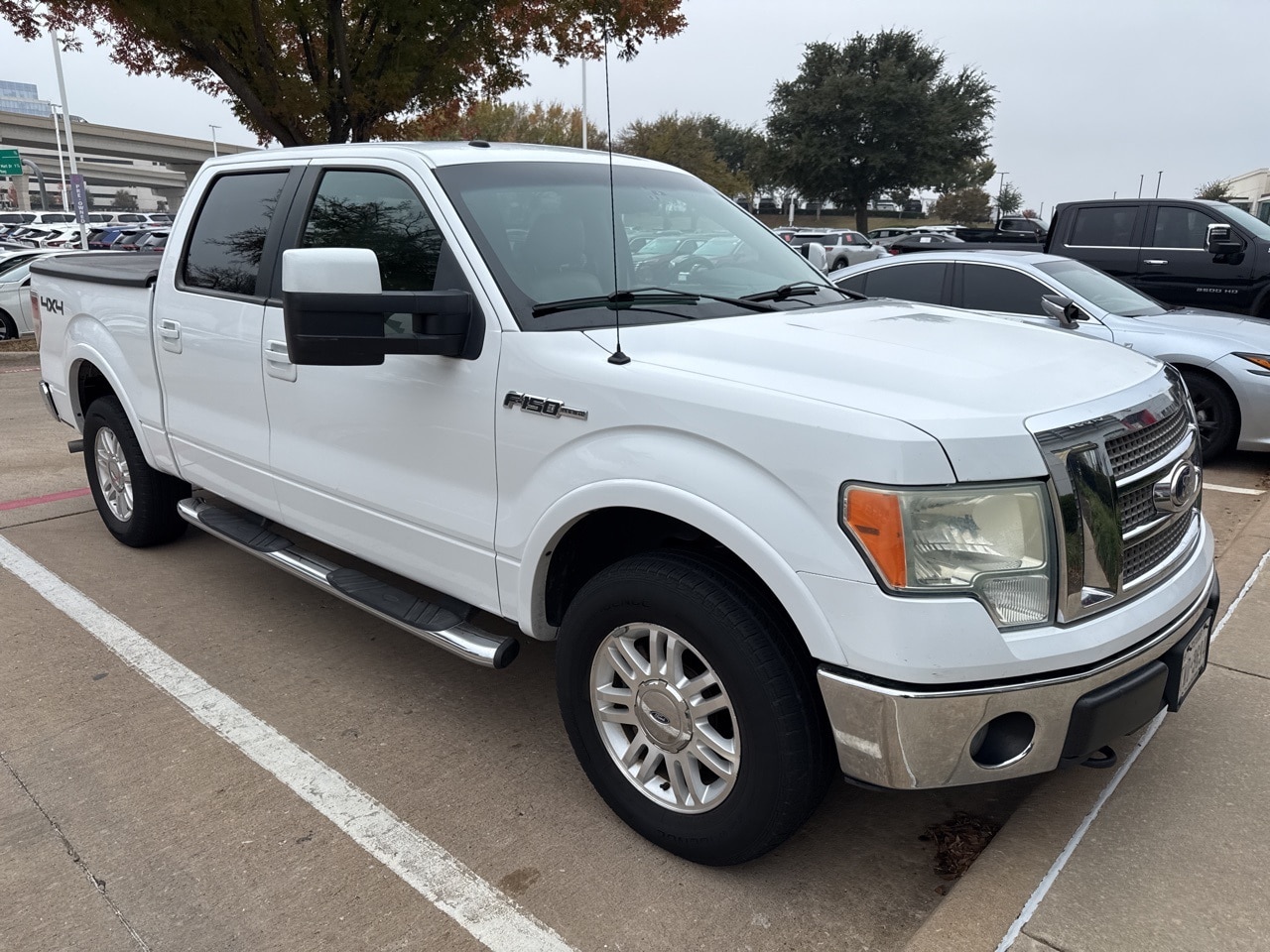 2010 Ford F-150 Lariat's photo