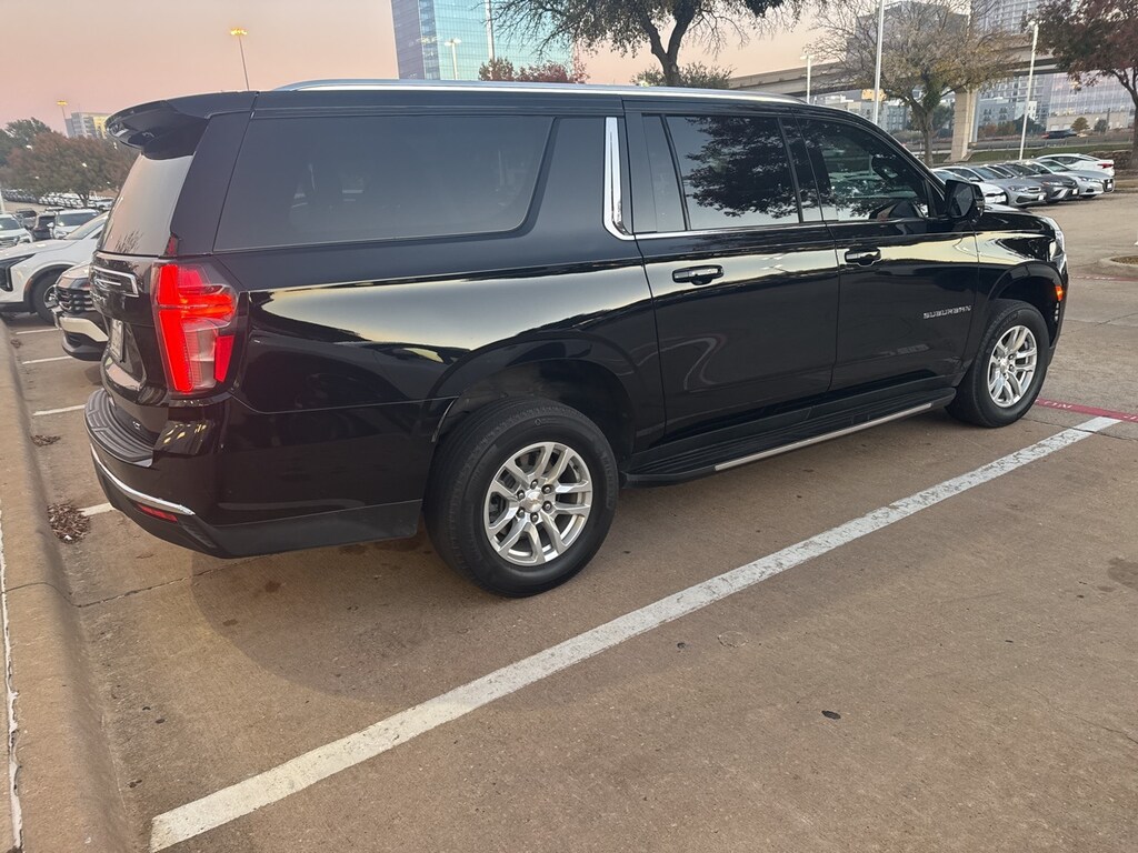 Used 2024 Chevrolet Suburban LT SUV