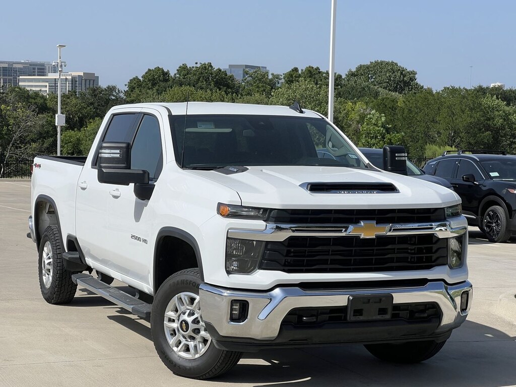 Used 2025 Chevrolet Silverado 2500 HD LT Truck Crew Cab