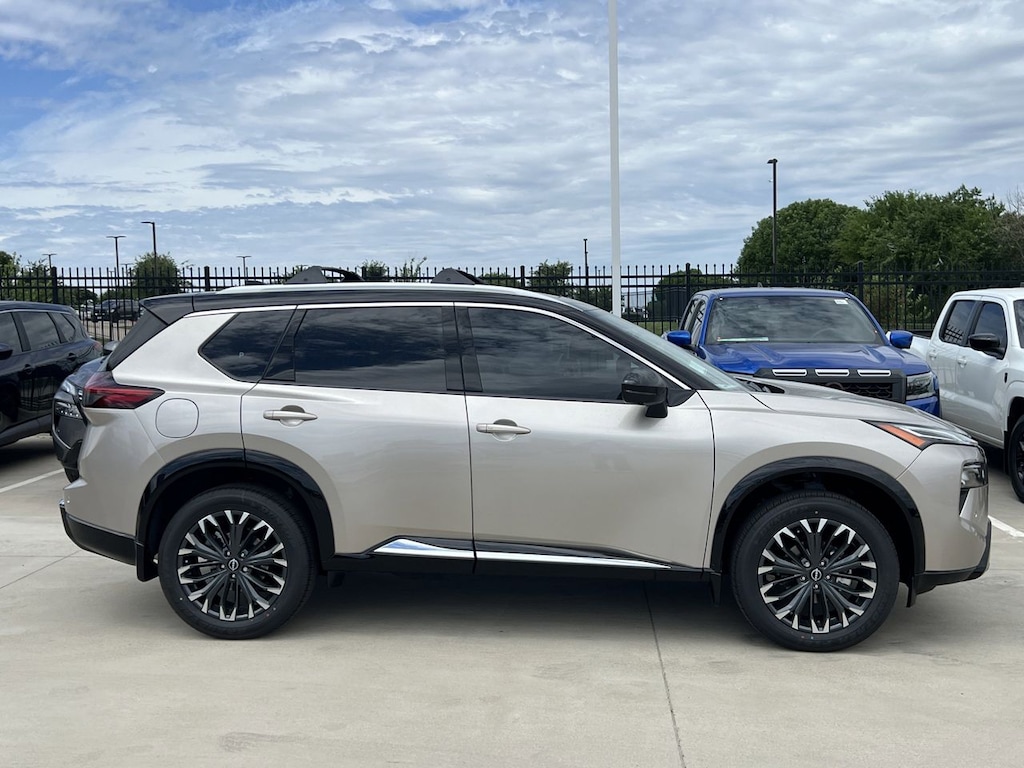 New 2026 Nissan Rogue Platinum SUV