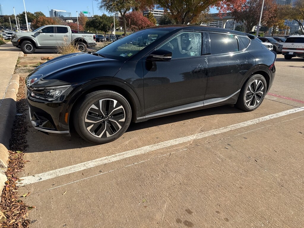 Used 2022 Kia EV6 Wind SUV