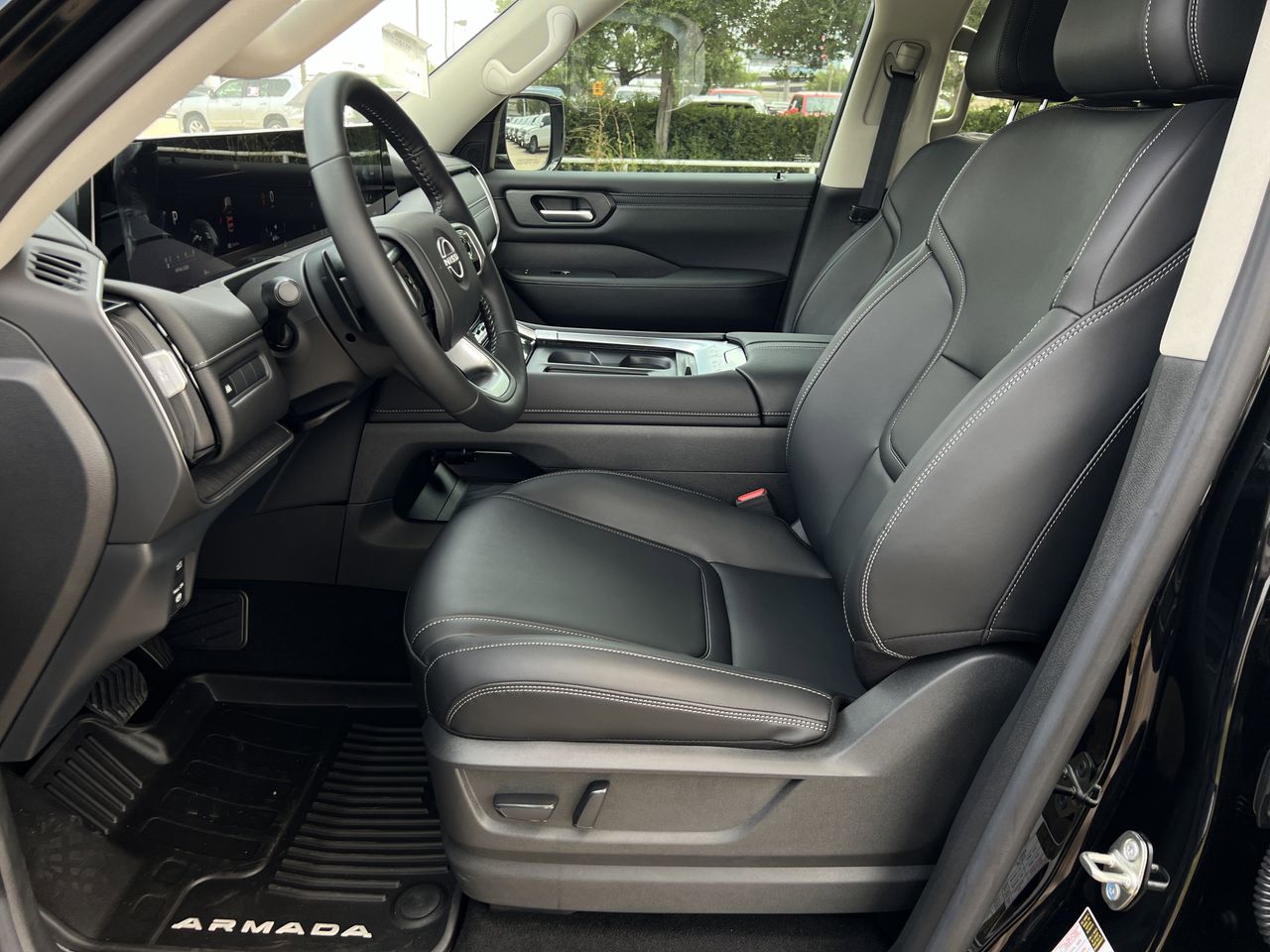 2026 Nissan Armada SV - Photo 15