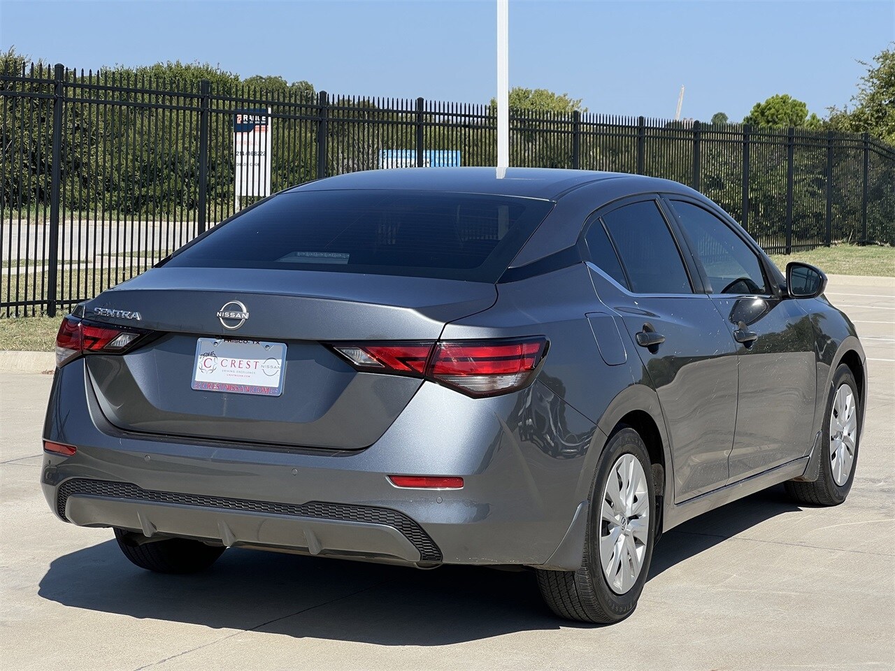 2024 Nissan Sentra S photo 4