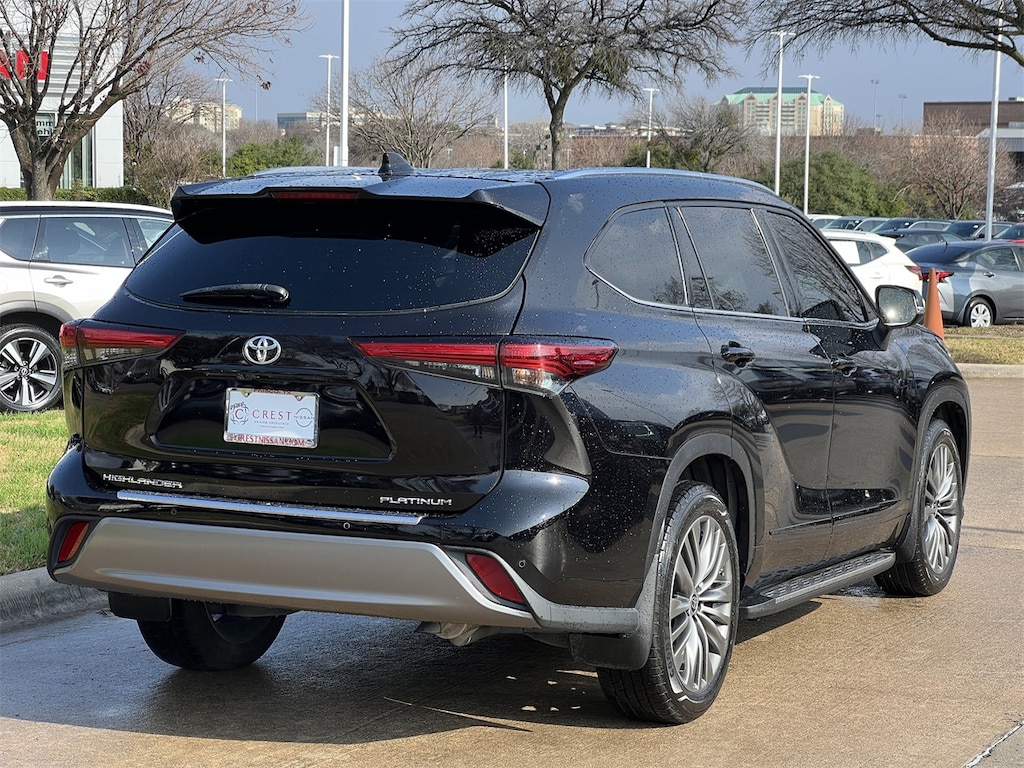 Used 2021 Toyota Highlander Platinum SUV