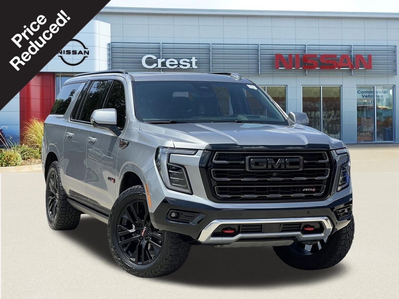 2025 GMC Yukon 4WD AT4 Ultimate AWD's photo