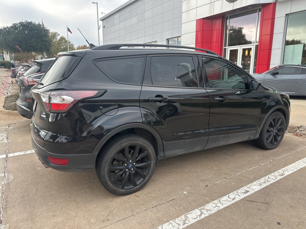 Used 2018 Ford Escape SE SUV
