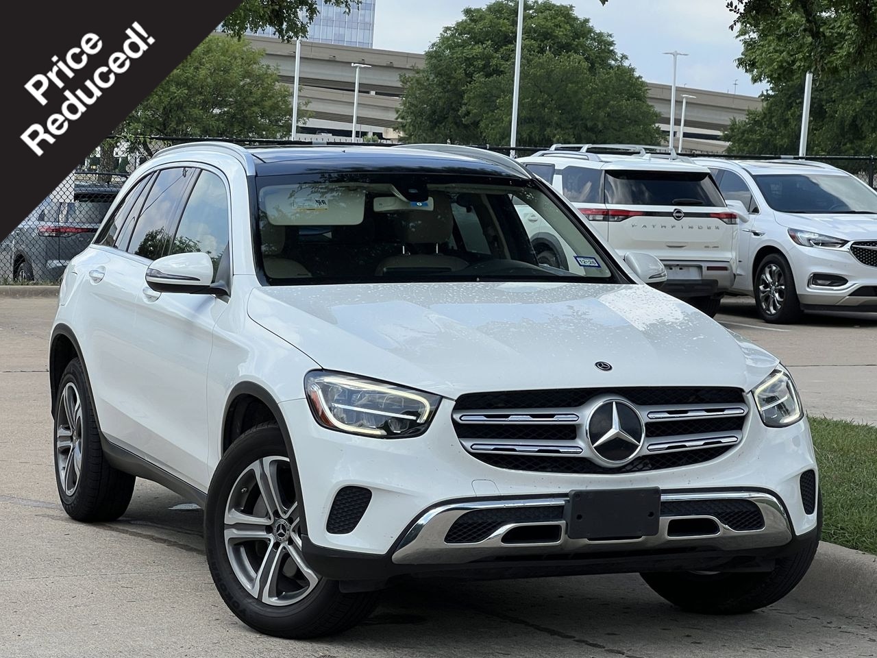 2020 Mercedes-Benz GLC GLC300's photo