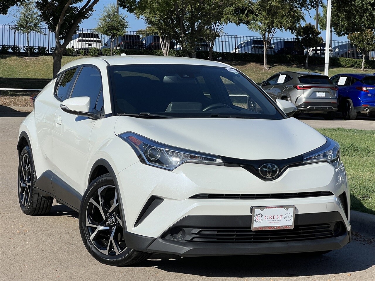 2019 Toyota C-HR XLE Limited photo 2