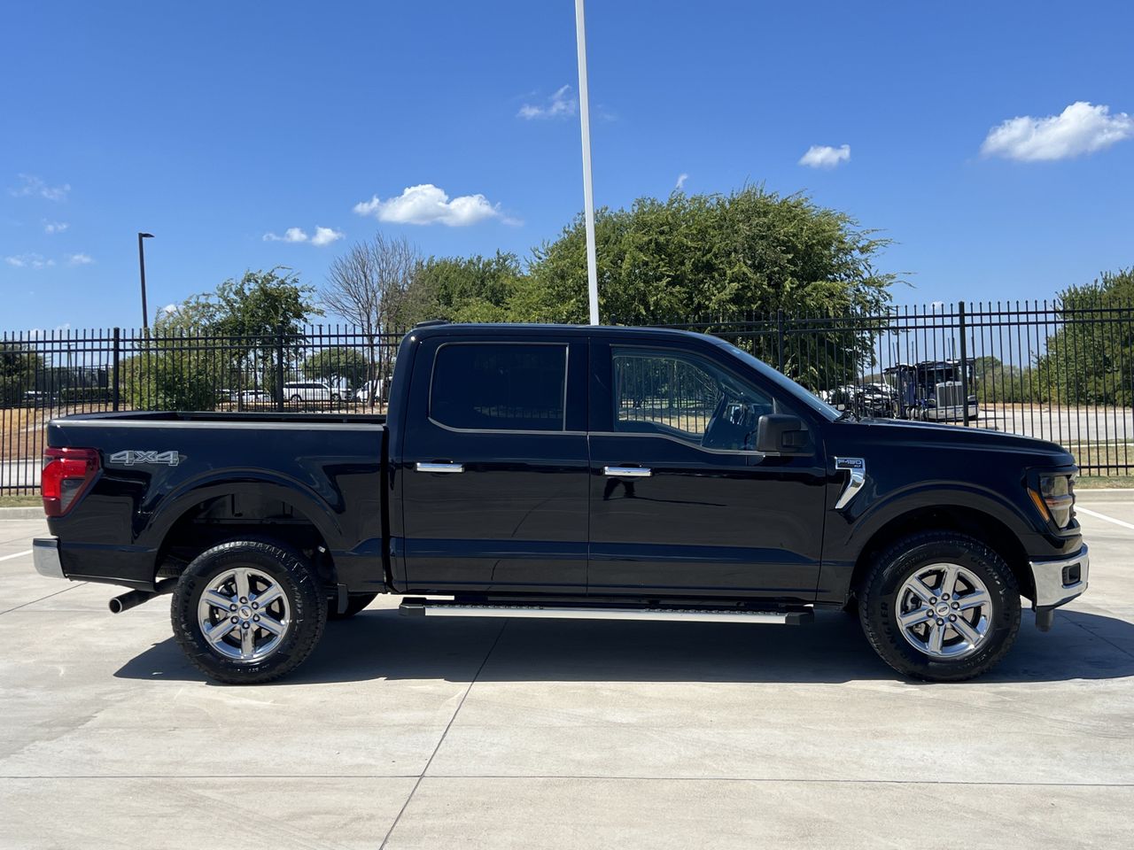 Used 2025 Ford F-150 XLT Truck SuperCrew Cab
