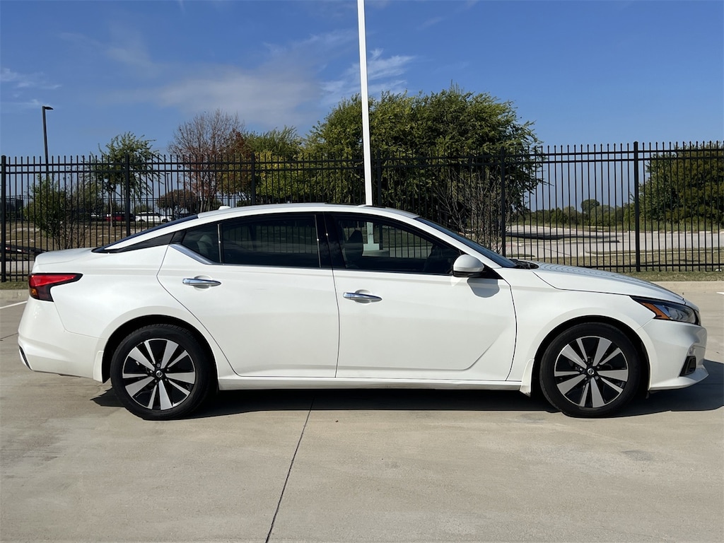 Certified 2021 Nissan Altima 2.5 SL Sedan