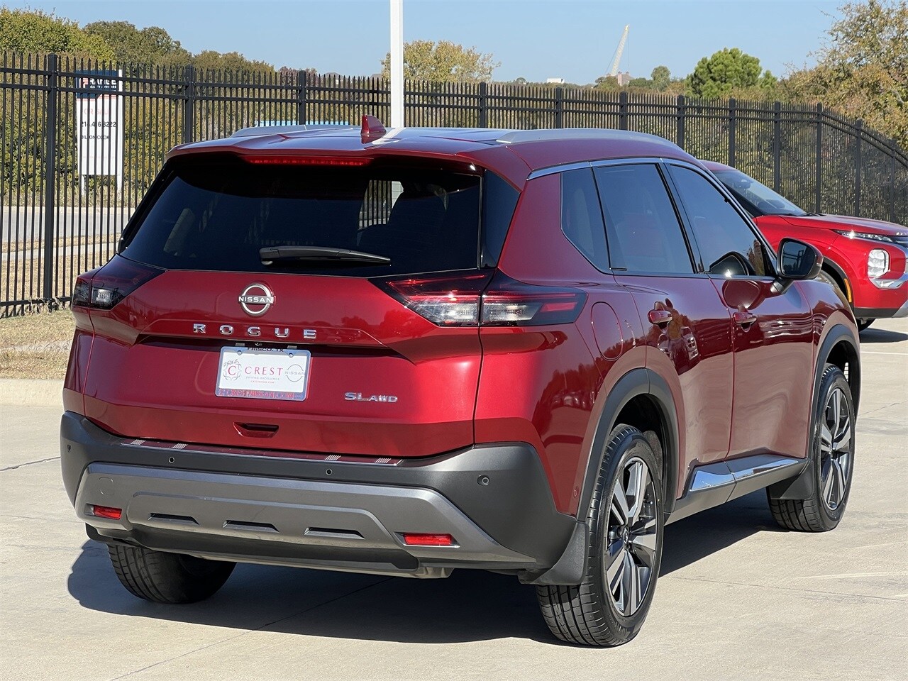 2022 Nissan Rogue SL photo 4