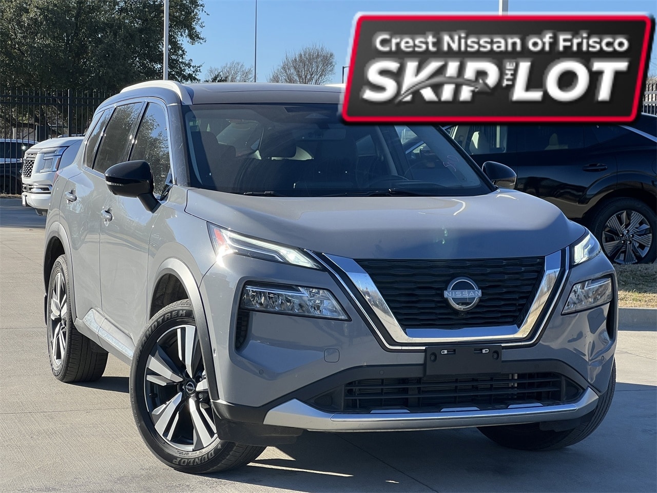2023 Nissan Rogue Platinum's photo