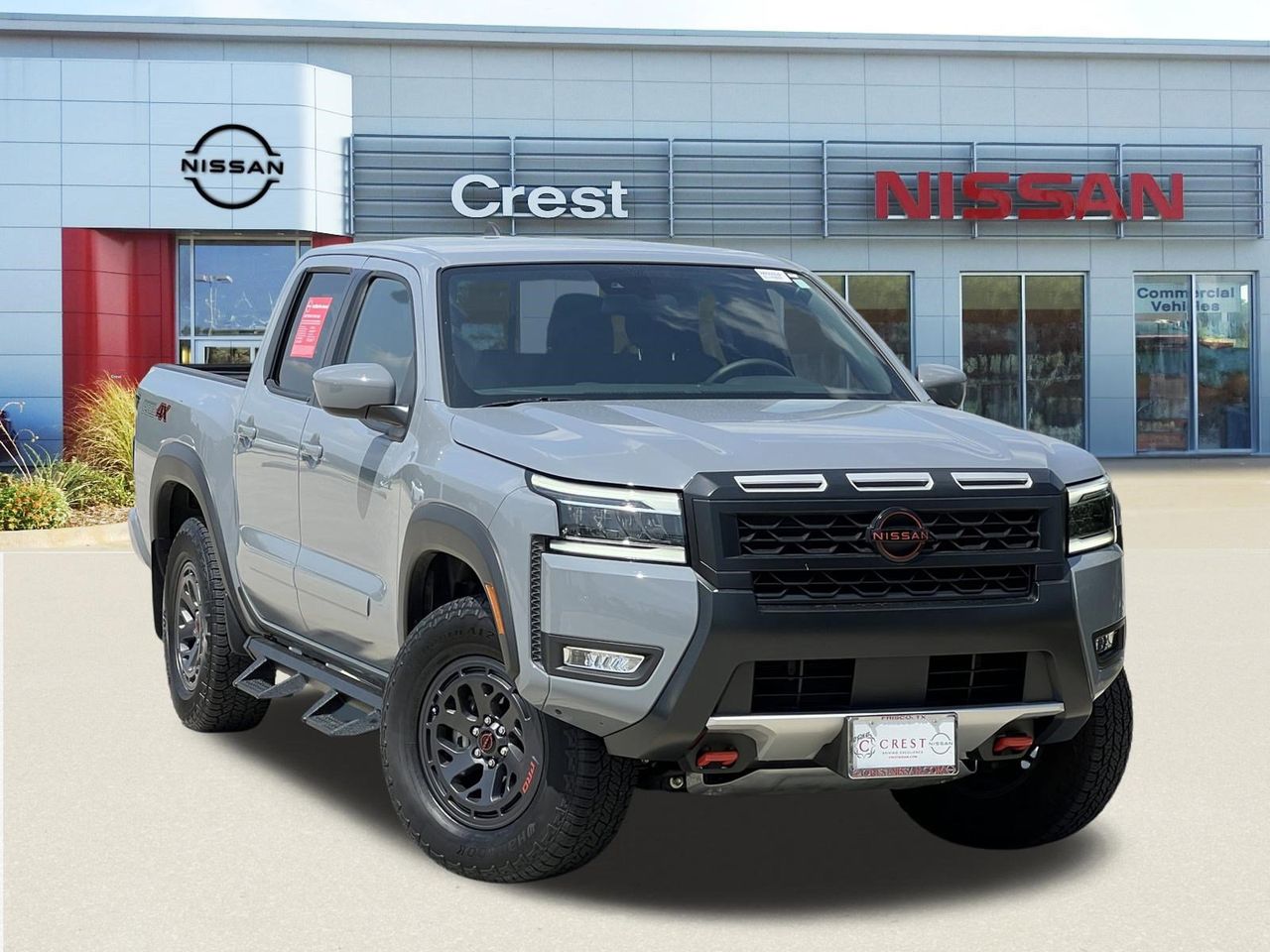 2025 Nissan Frontier PRO-4X Crew Cab 4X4's photo