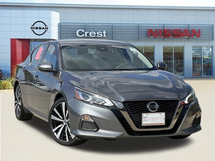 2022 Nissan Altima 2.5 SR Sedan