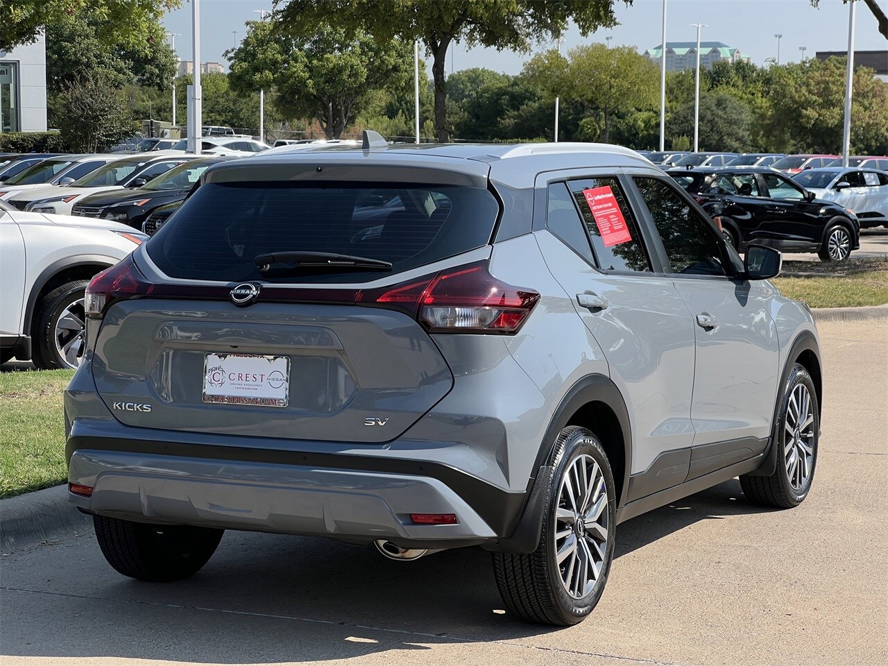 2024 Nissan Kicks SV photo 4