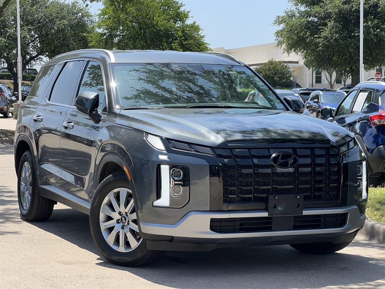 Used 2025 Hyundai Palisade SEL with VIN KM8R24GE6SU878467 for sale in Frisco, TX