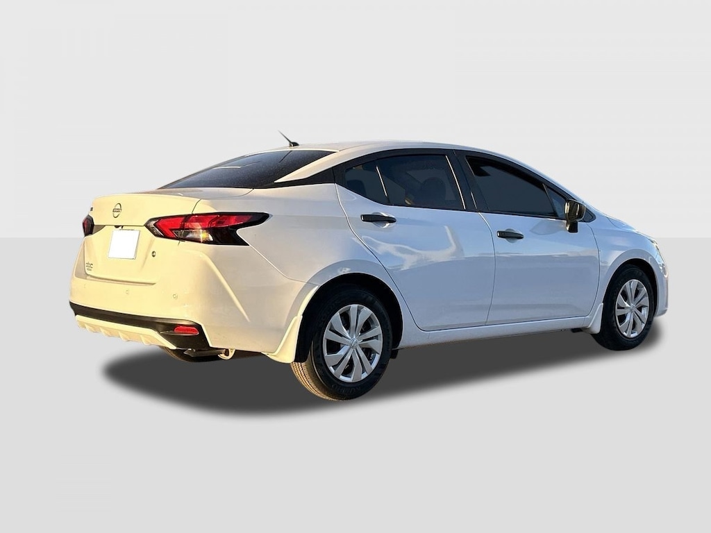 New 2025 Nissan Versa 1.6 S Sedan