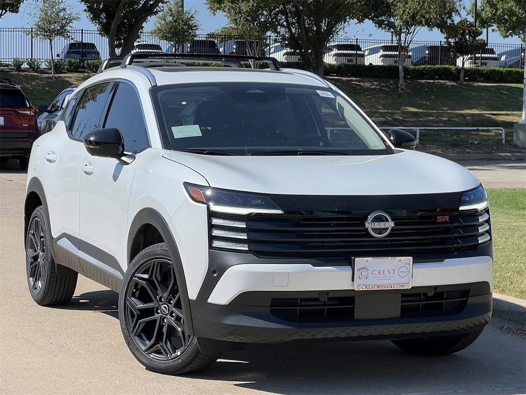 New 2026 Nissan Kicks SR SUV