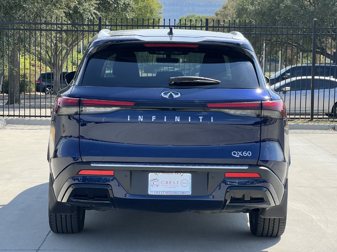 2023 INFINITI QX60 5