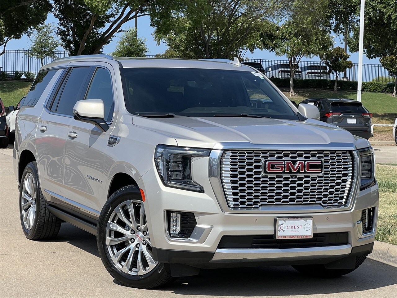 2022 Gmc Yukon Denali photo 2