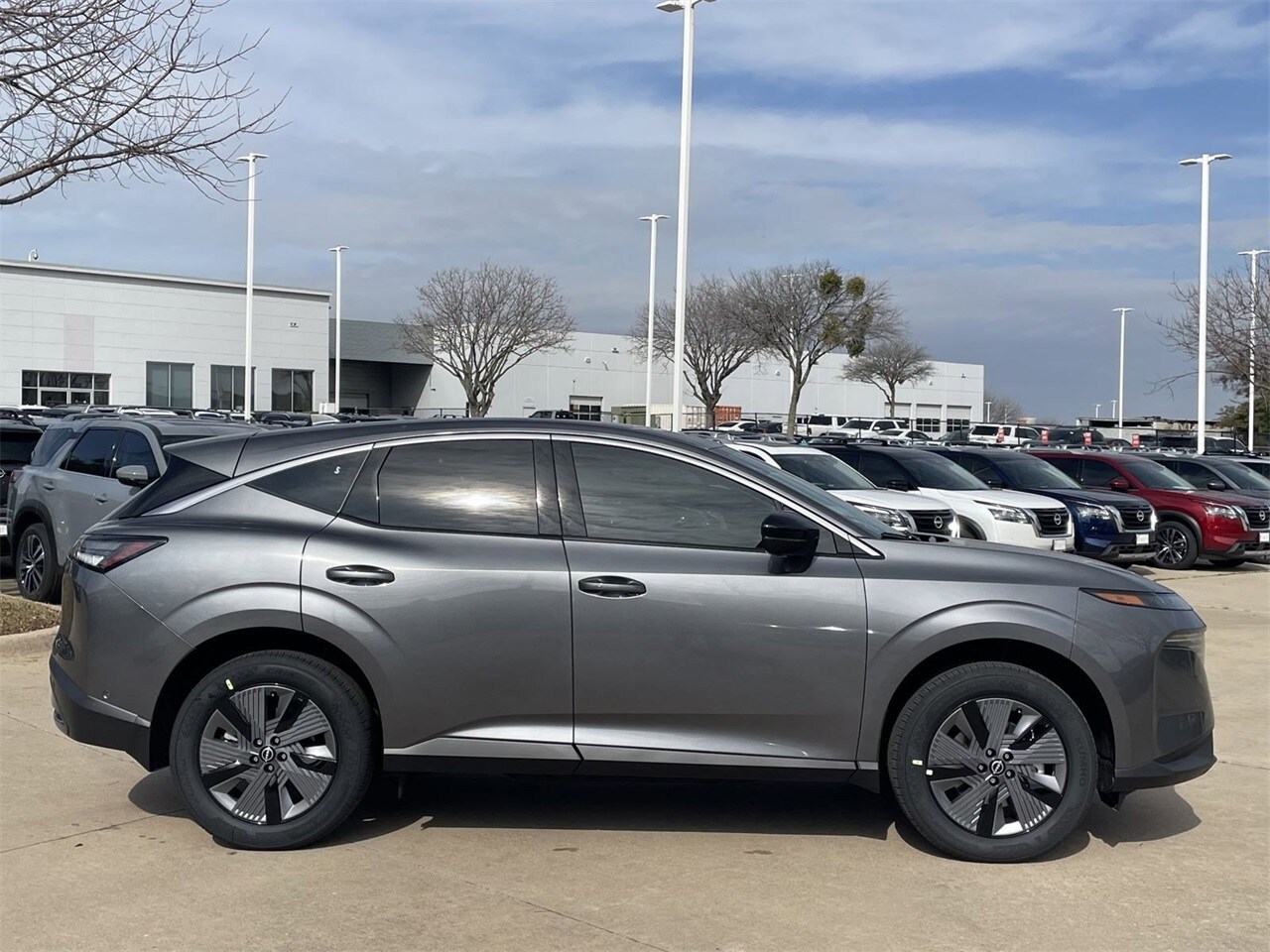 2025 Nissan Murano SL photo 4