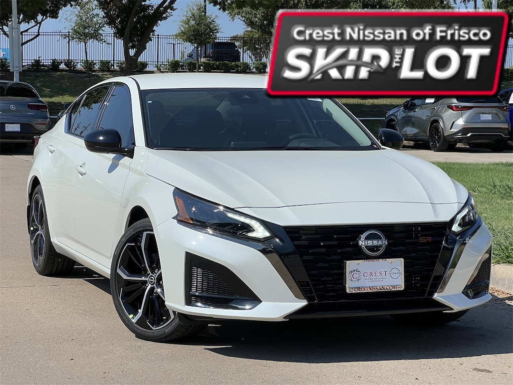 New 2025 Nissan Altima SR Sedan