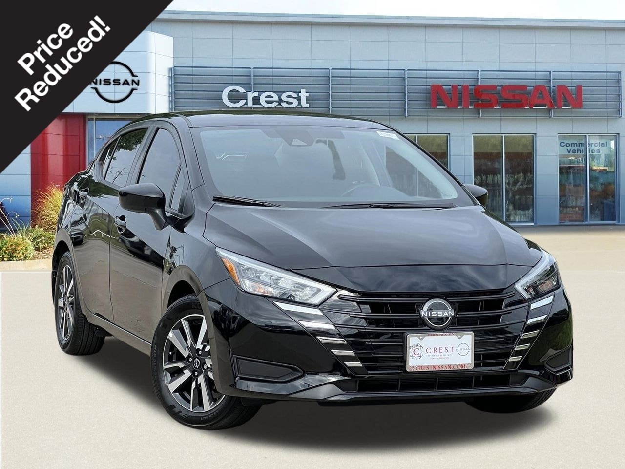 Super Black 2025 Nissan Versa SV FWD Sedan Front-Wheel Drive Continuously Variable Transmission
