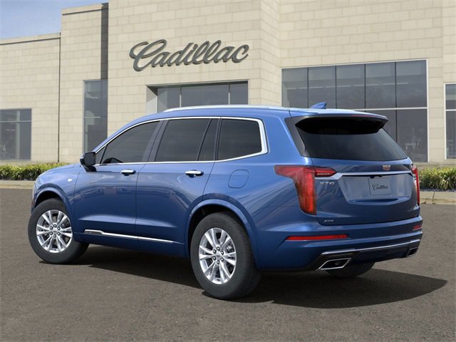 2025 Cadillac XT6 Luxury photo 3