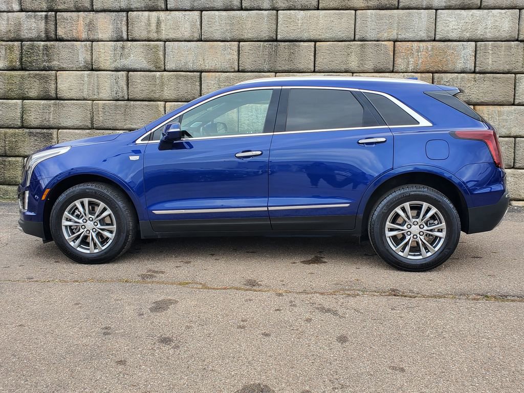 2023 Cadillac XT5 Premium Luxury photo 2
