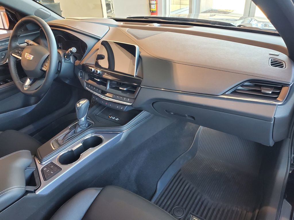 2025 Cadillac CT4 Premium Luxury - Photo 35