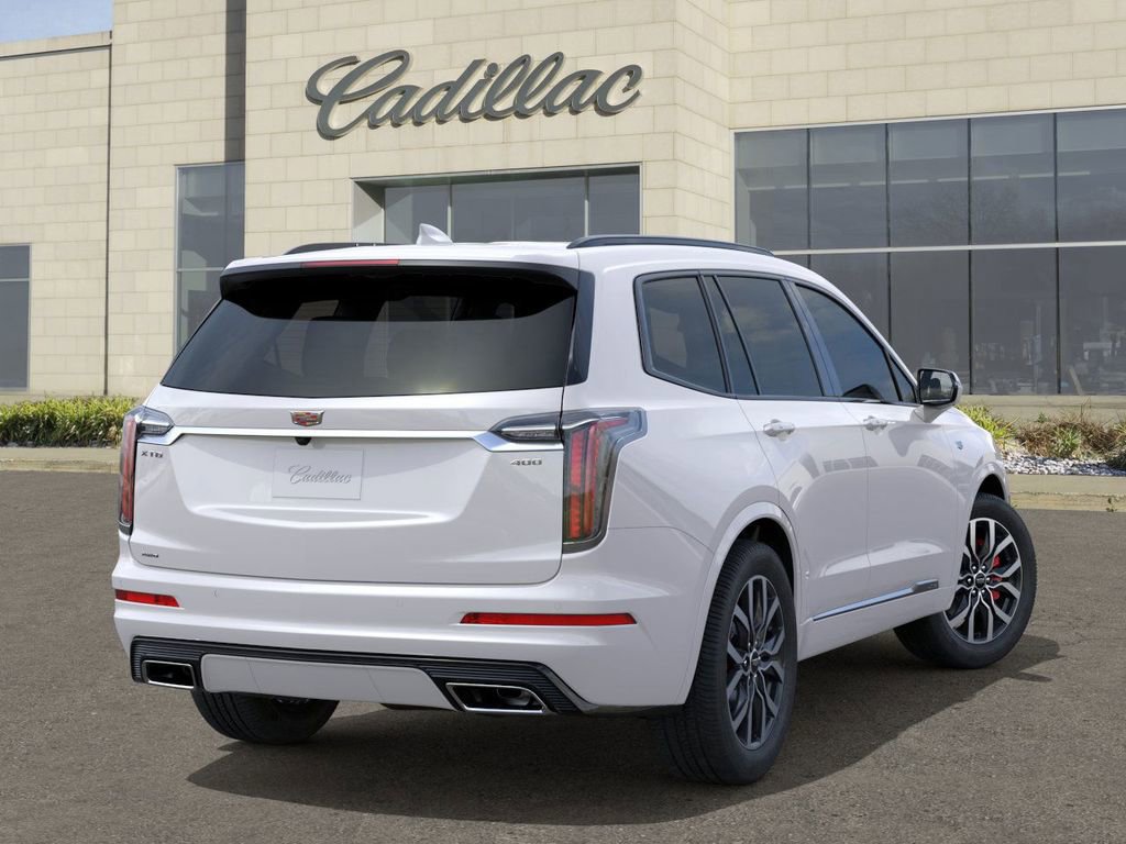 2025 Cadillac XT6 Sport photo 4