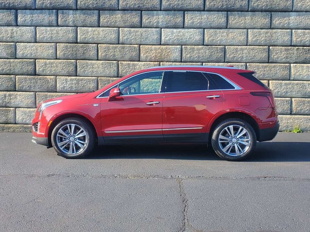 Used 2024 CADILLAC XT5 Premium Luxury SUV