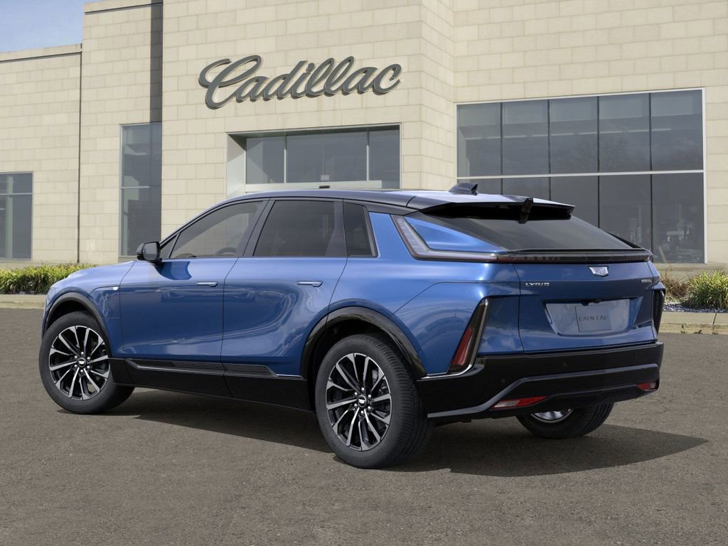 2025 Cadillac Lyriq Sport photo 3