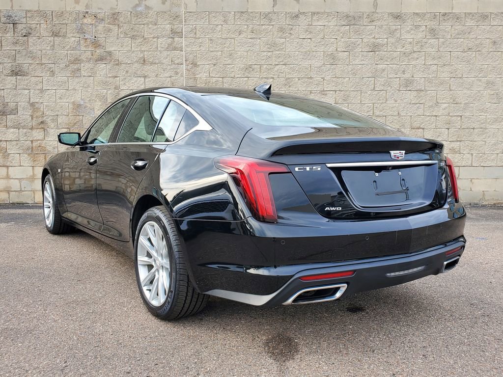 2023 Cadillac CT5 Luxury photo 3