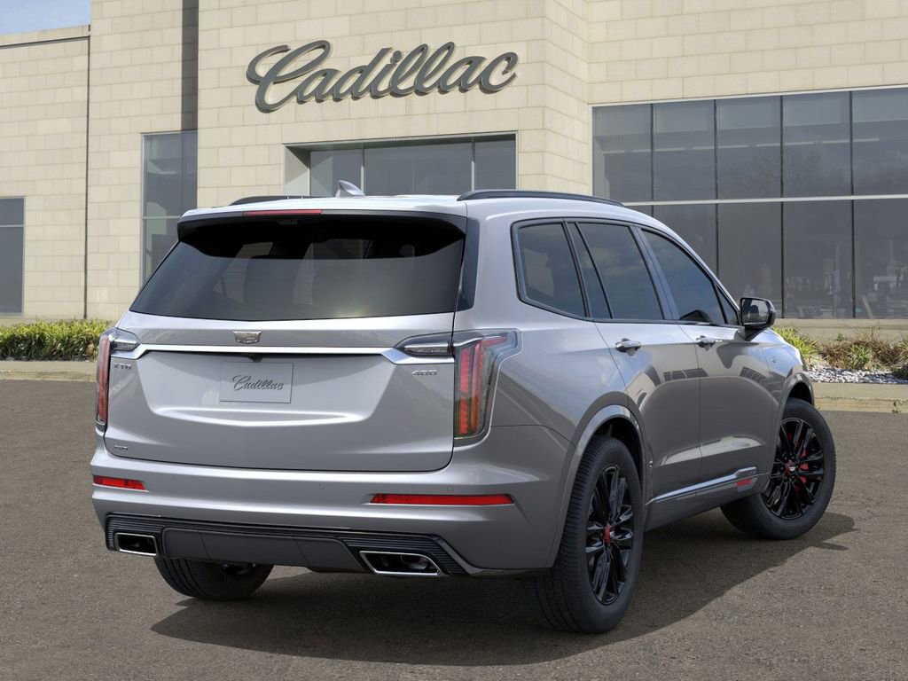 2025 Cadillac XT6 Sport photo 3
